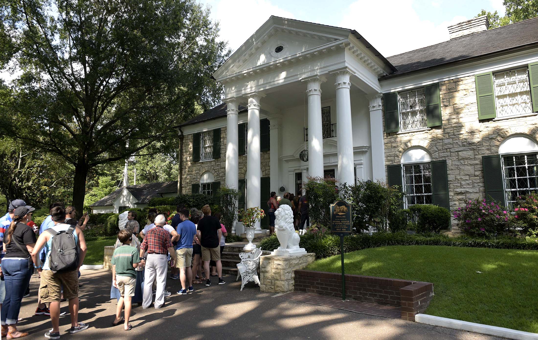 Graceland, Elvis Presley’s Home and Final Resting Place, goes into Default