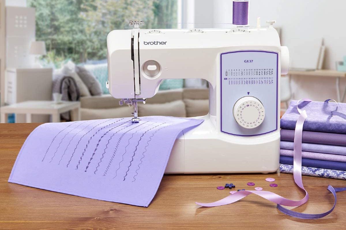 5 Best Sewing Machines on the Market